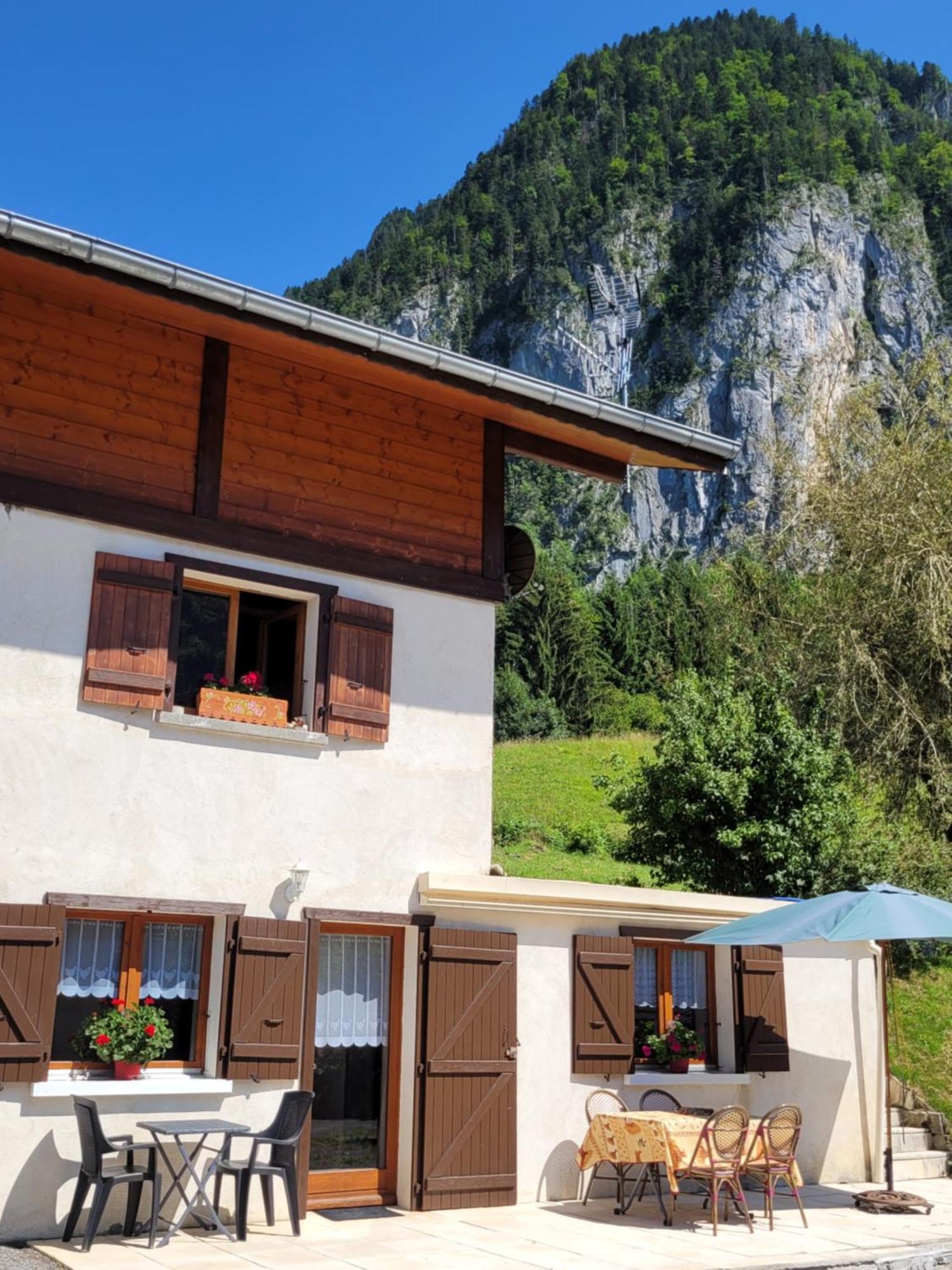 Centfontaines City Bonnevaux (Haute-Savoie) Exterior foto